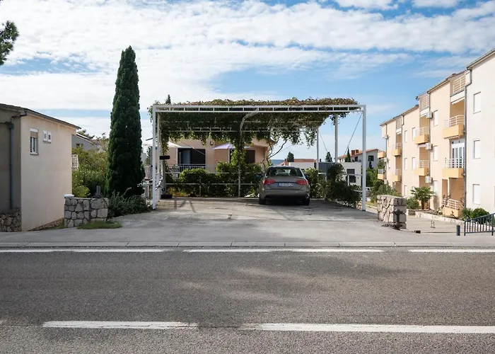 By The Sea Starigrad, Paklenica - 21824 스타리그라드 파클레니차