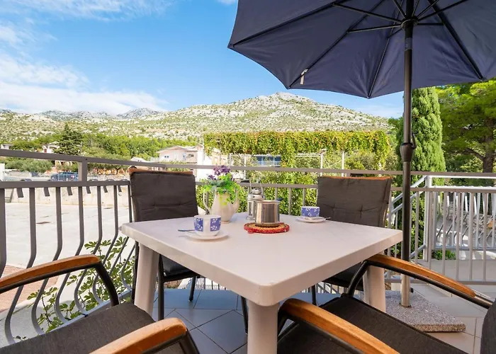 아파트 By The Sea Starigrad, Paklenica - 21824