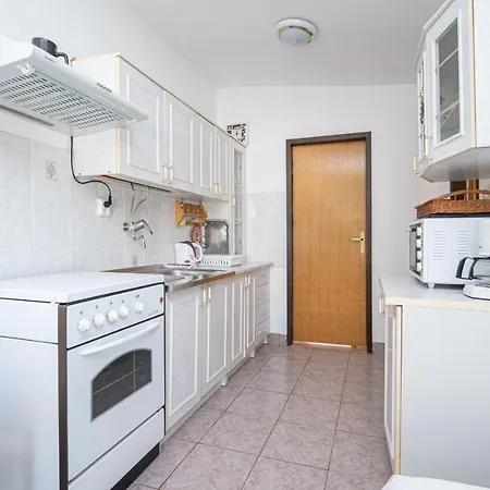 Apartamento By The Sea Starigrad, Paklenica - 21824 Starigrad Paklenica