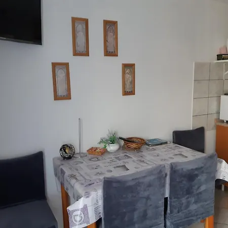 By The Sea Starigrad, Paklenica - 21824 Apartamento Starigrad Paklenica